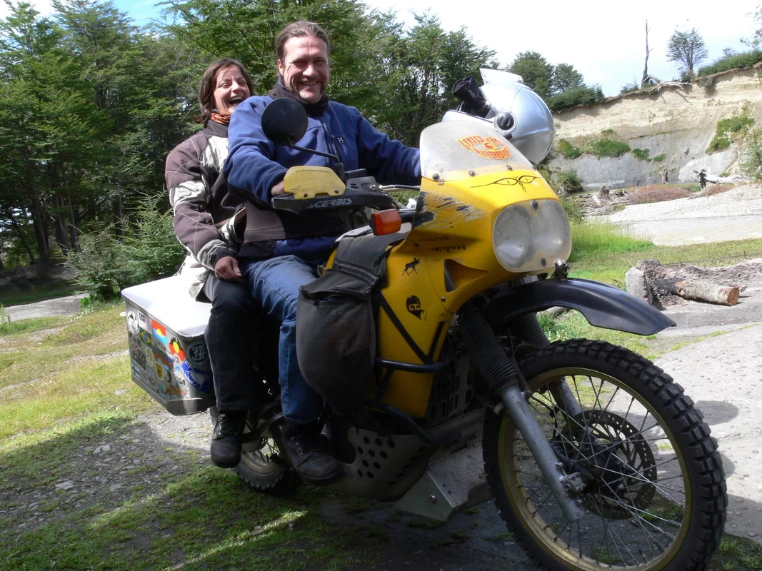 RB025.06 Martin und Cathy 29.12.06 Ushuaia RB025.06 Martin und Cathy 29.12.06 Ushuaia