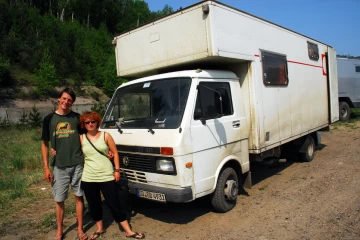 RB102.11 Alex und Chris  D  Insel Olchon  RUS  06.2011 RB102.11 Alex und Chris  D  Insel Olchon  RUS  06.2011