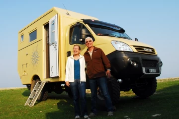 RB103.11 Toni und Nelly  CH  Baikalsee  RUS  06.2011 RB103.11 Toni und Nelly  CH  Baikalsee  RUS  06.2011