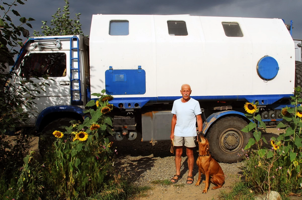 RB107.11 Dieter und Bayola D Ulaanbaatar MNL 08.2011 RB107.11 Dieter und Bayola D Ulaanbaatar MNL 08.2011