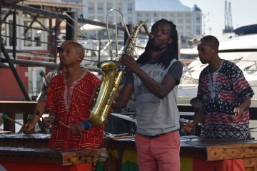 2016 07 Suedafrika 027 Strassenmusik in Kapstadt