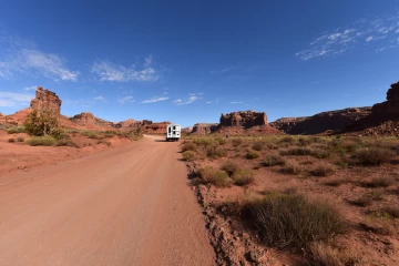 2019 09 USA 02 northern lite truck camper