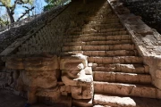 2020 02 waypoints worldtrip honduras copan ruins 25 Hieroglyphs stairs